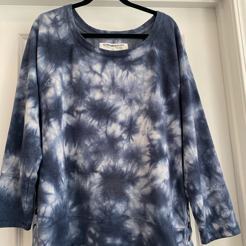 The sweatshirt project/French laundry sweatshirt